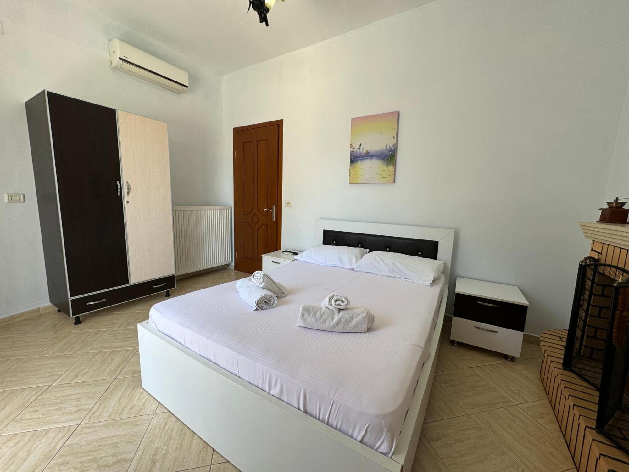 Angels Rooms Εξαμίλιο Εξωτερικό φωτογραφία