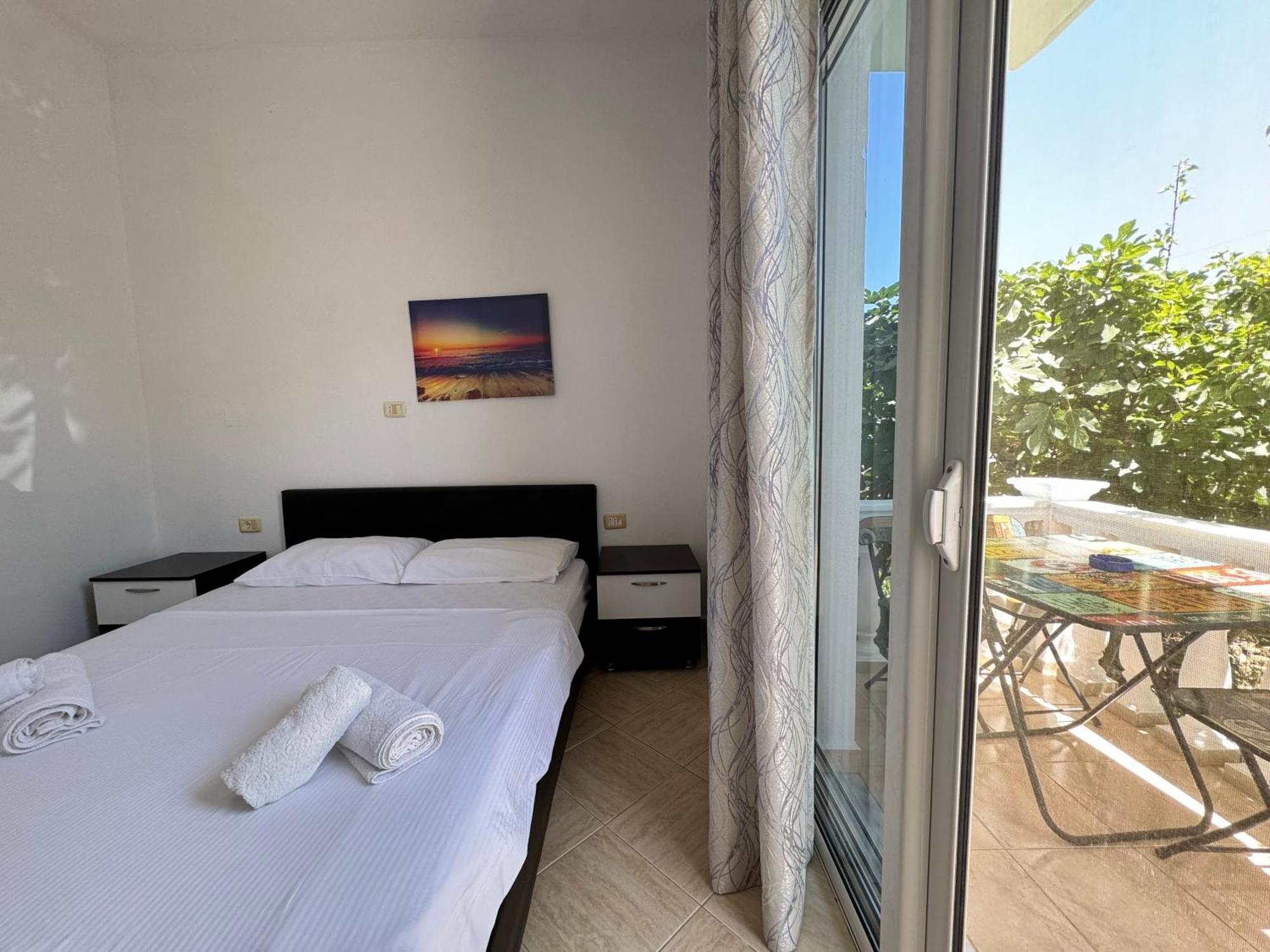 Angels Rooms Εξαμίλιο Εξωτερικό φωτογραφία